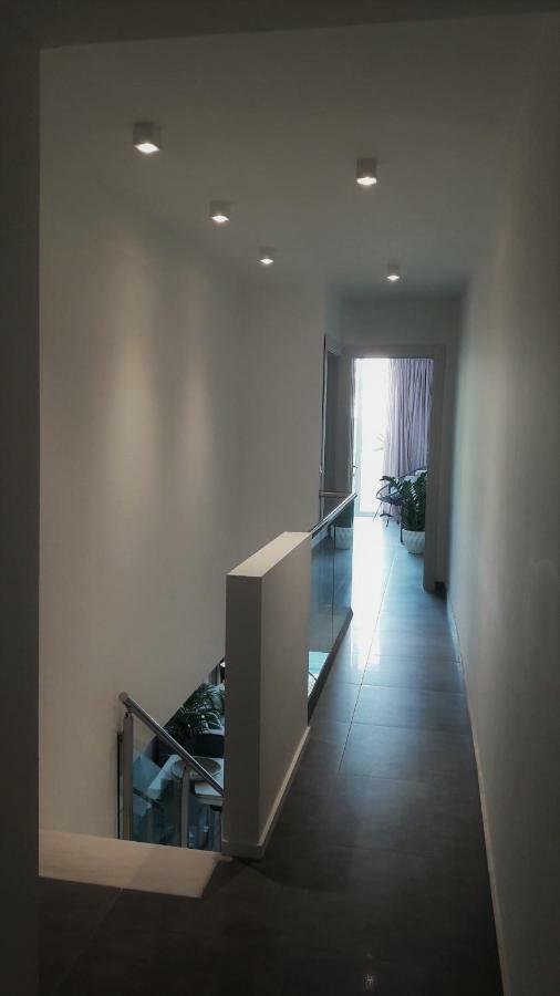 Duplex Maisonette With Heated P-Pool And Jacuzzi Сент Джулианс Экстерьер фото